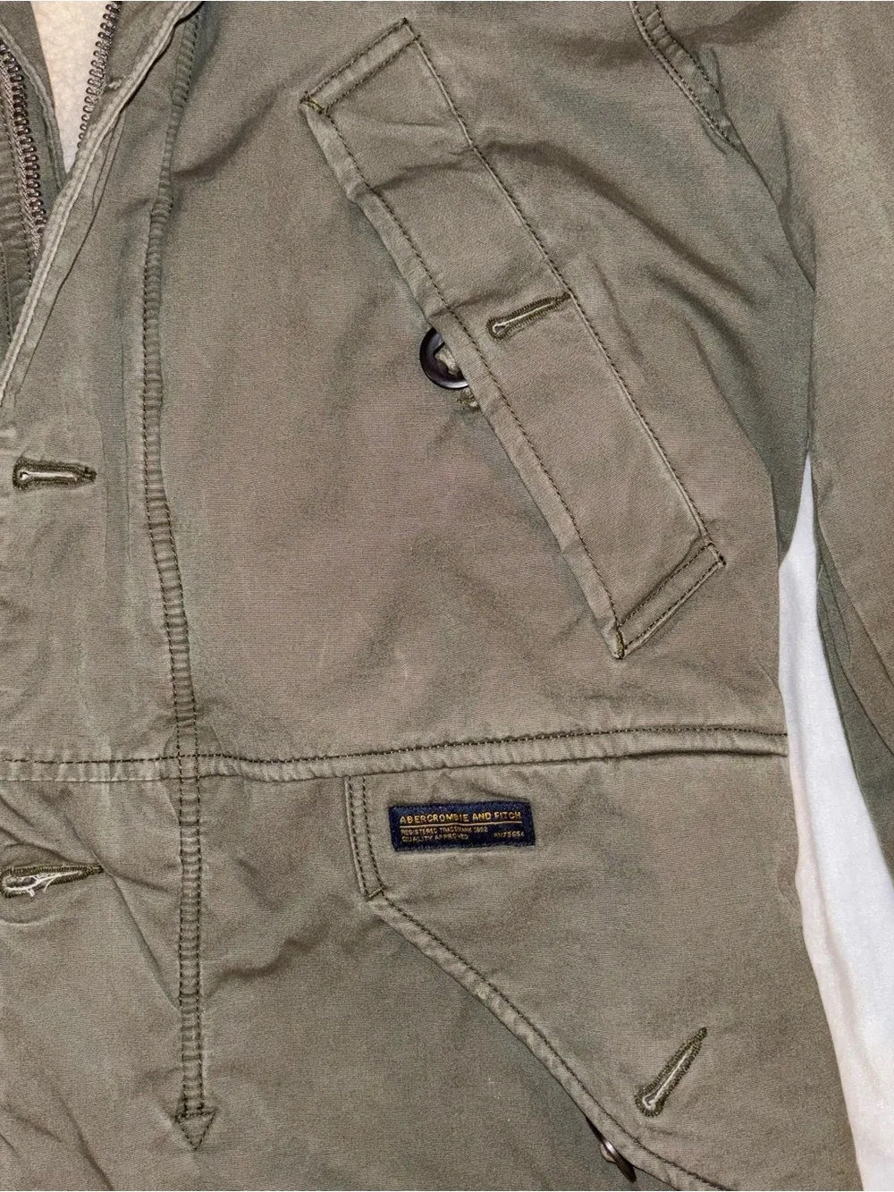 Abercrombie & Fitch Men’s Faux Fur Parka Jacket size Small